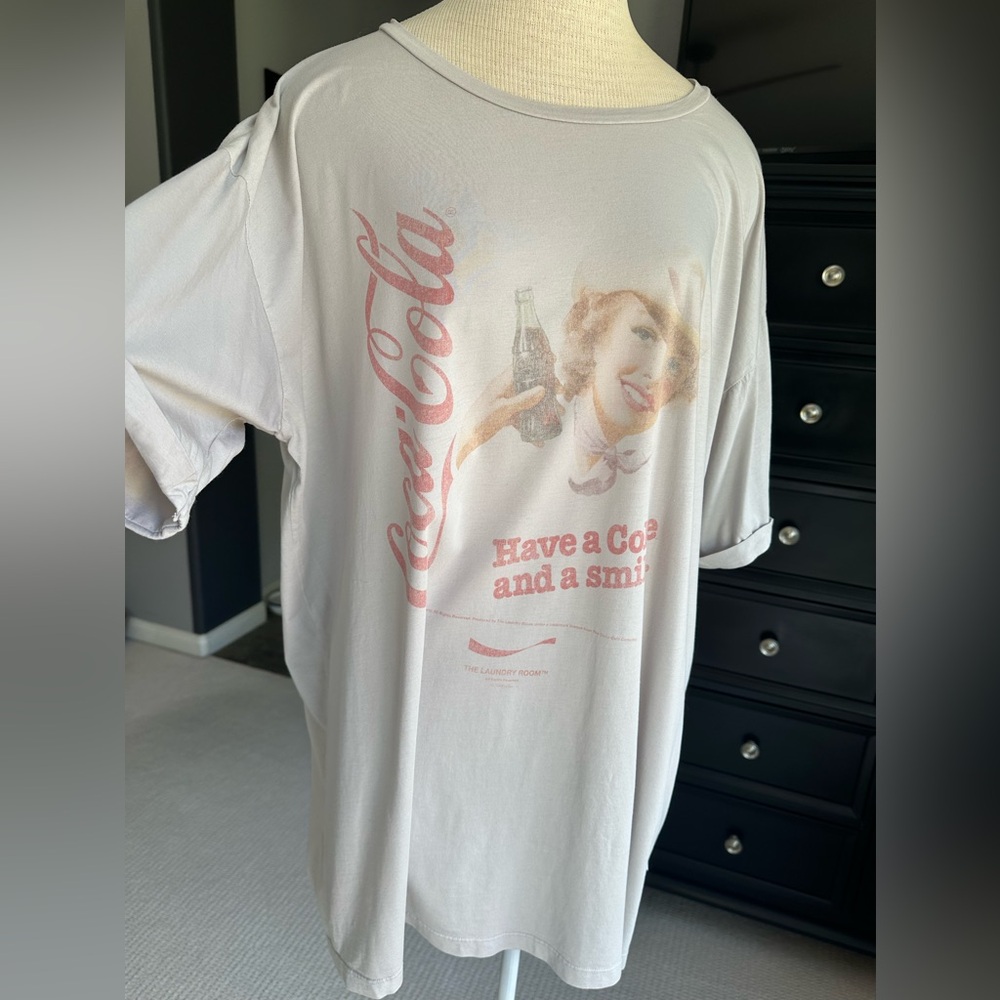 The Laundry Room Coca Cola Tee, size XL